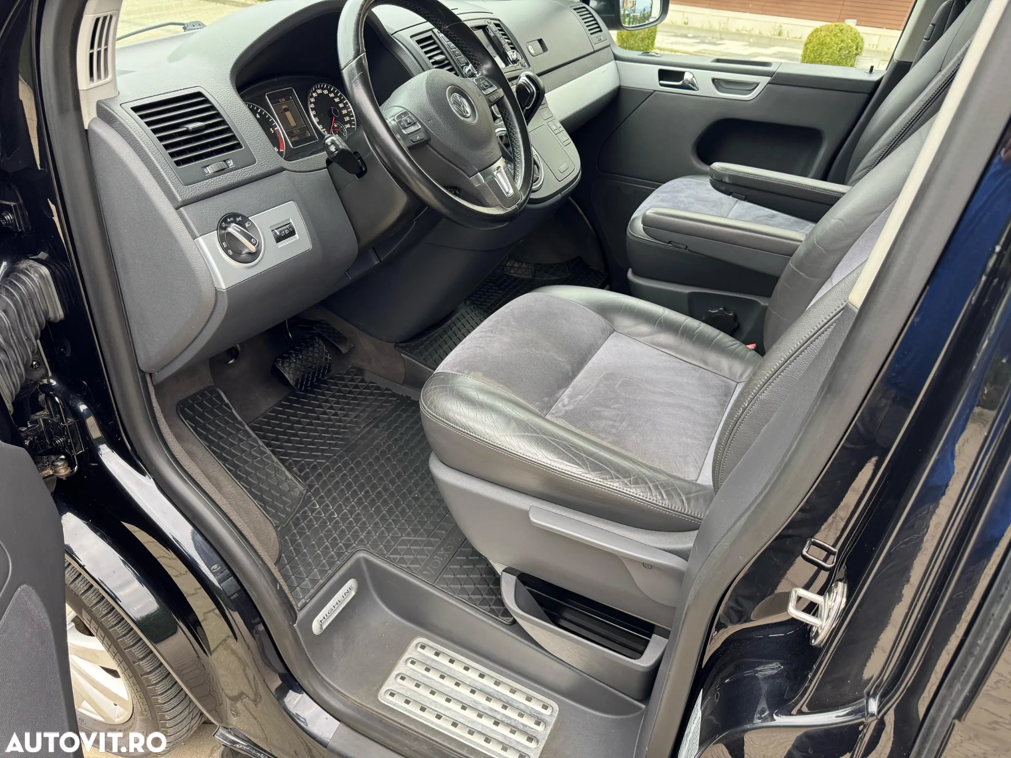 Volkswagen Multivan - 6