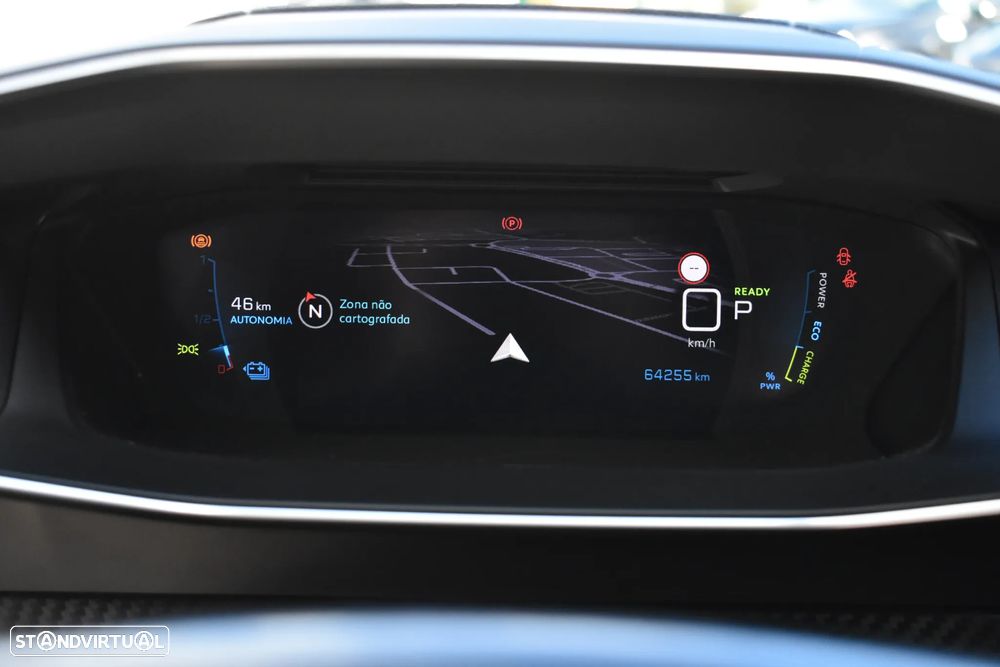 Peugeot e-208 GT - 36