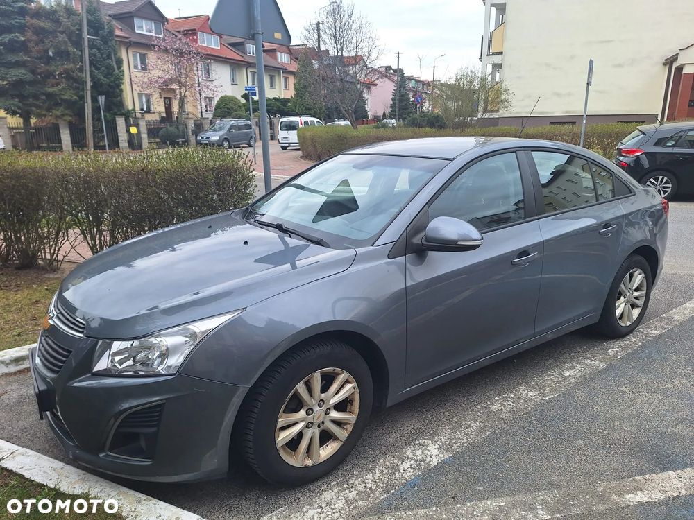 Chevrolet Cruze - 1
