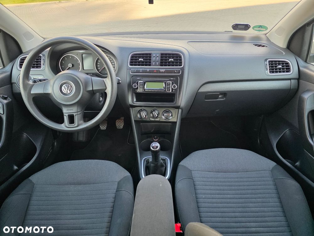 Volkswagen Polo - 21