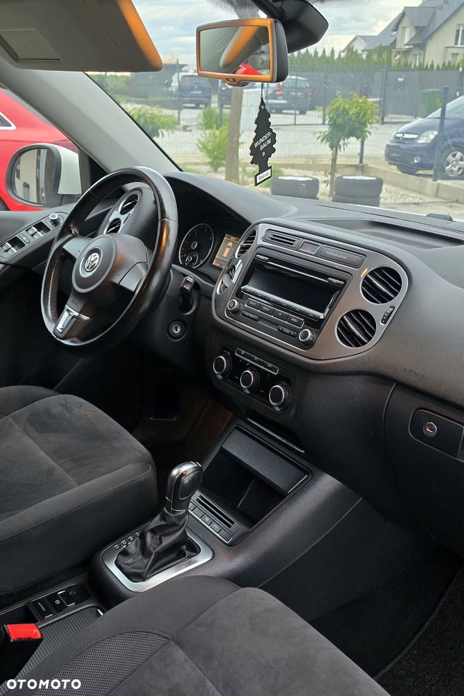 Volkswagen Tiguan 2.0 TDI DPF 4Motion BlueMotion Technology DSG Sport & Style - 5