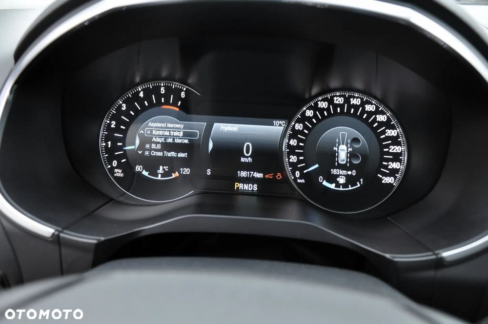 Ford Edge 2.0 TDCi Bi-Turbo 4x4 Sport - 32