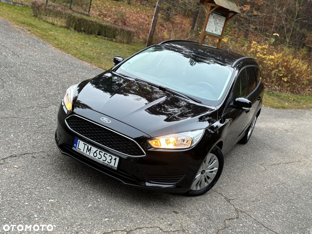 Ford Focus - 1