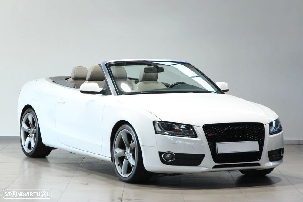 Audi A5 Cabrio 2.0 TDi S-line - 1