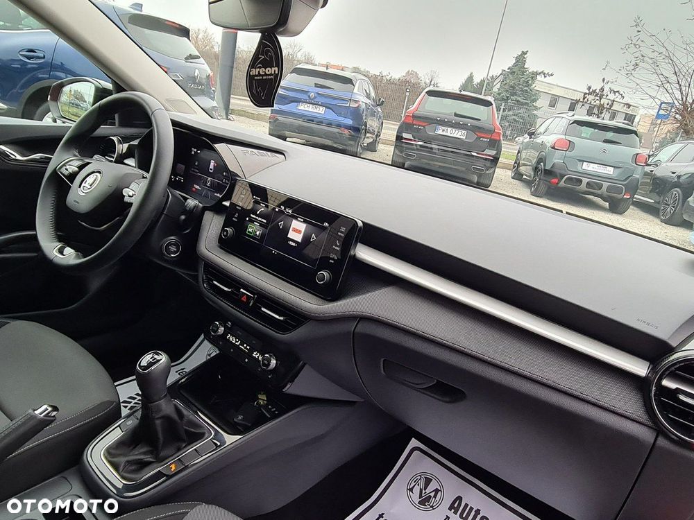 Skoda Fabia 1.0 TSI Style Color - 34