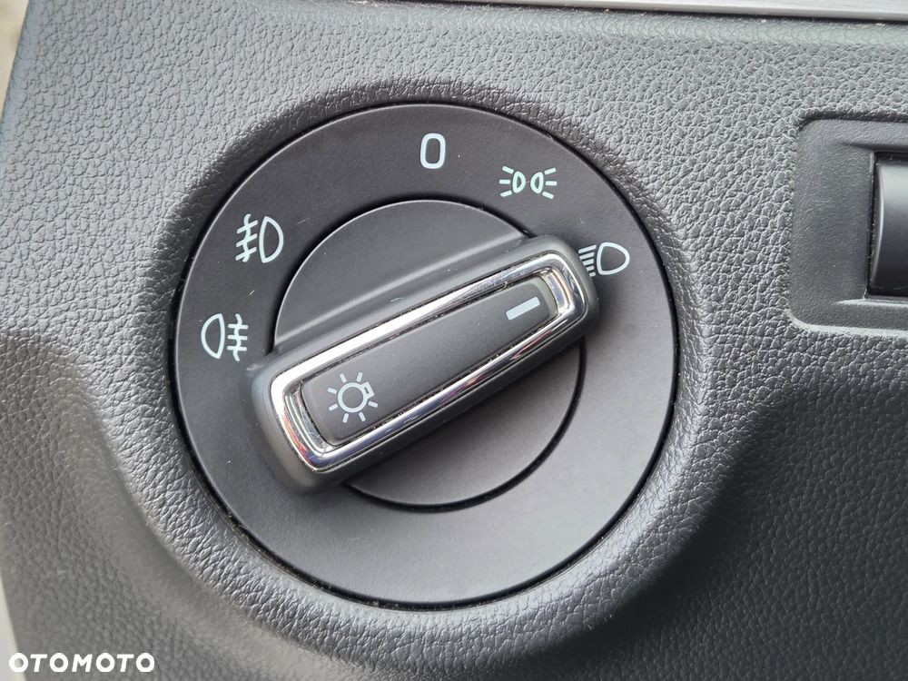 Skoda RAPID 1.4 TDI DPF Ambition - 22