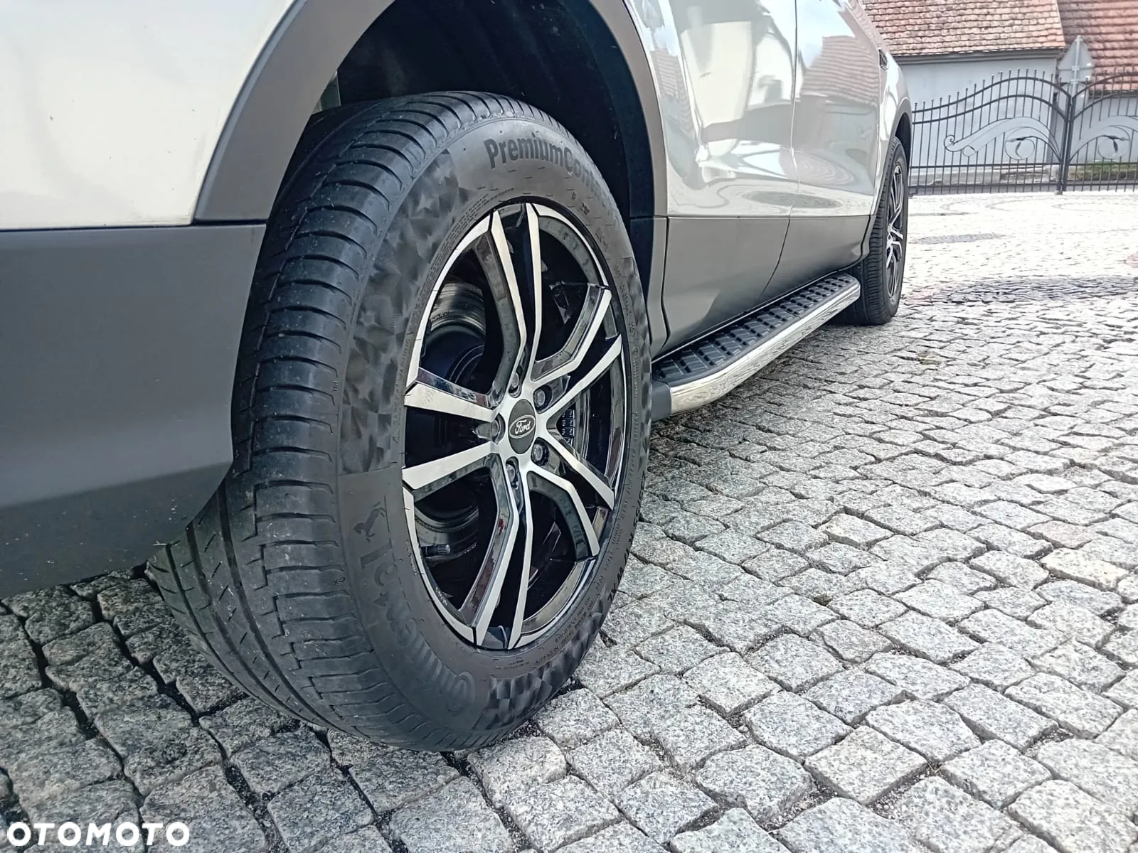 Ford Kuga 2.0 TDCi FWD Titanium - 24