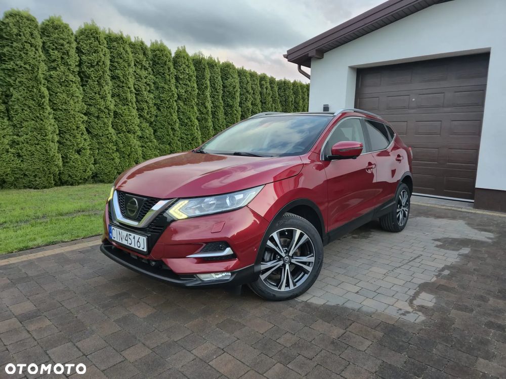 Nissan Qashqai 1.6 DIG-T N-Connecta - 2