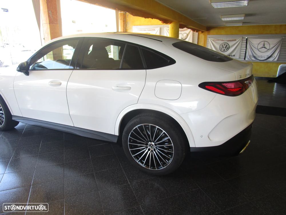 Mercedes-Benz GLC 300 - 11