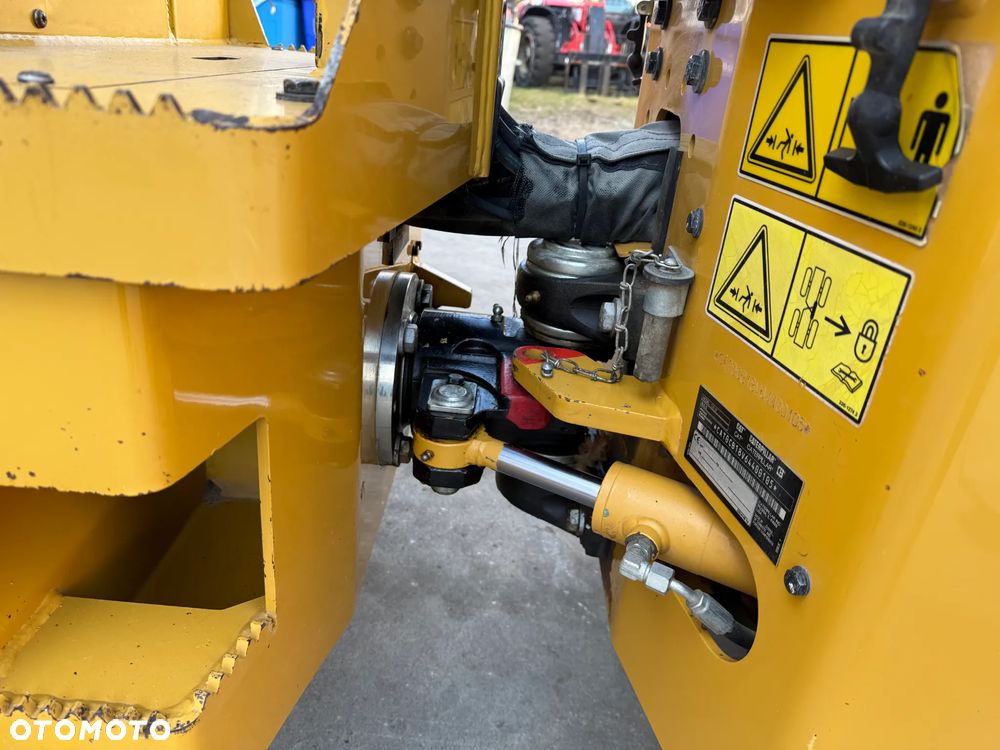 Caterpillar CB1.8 - 11