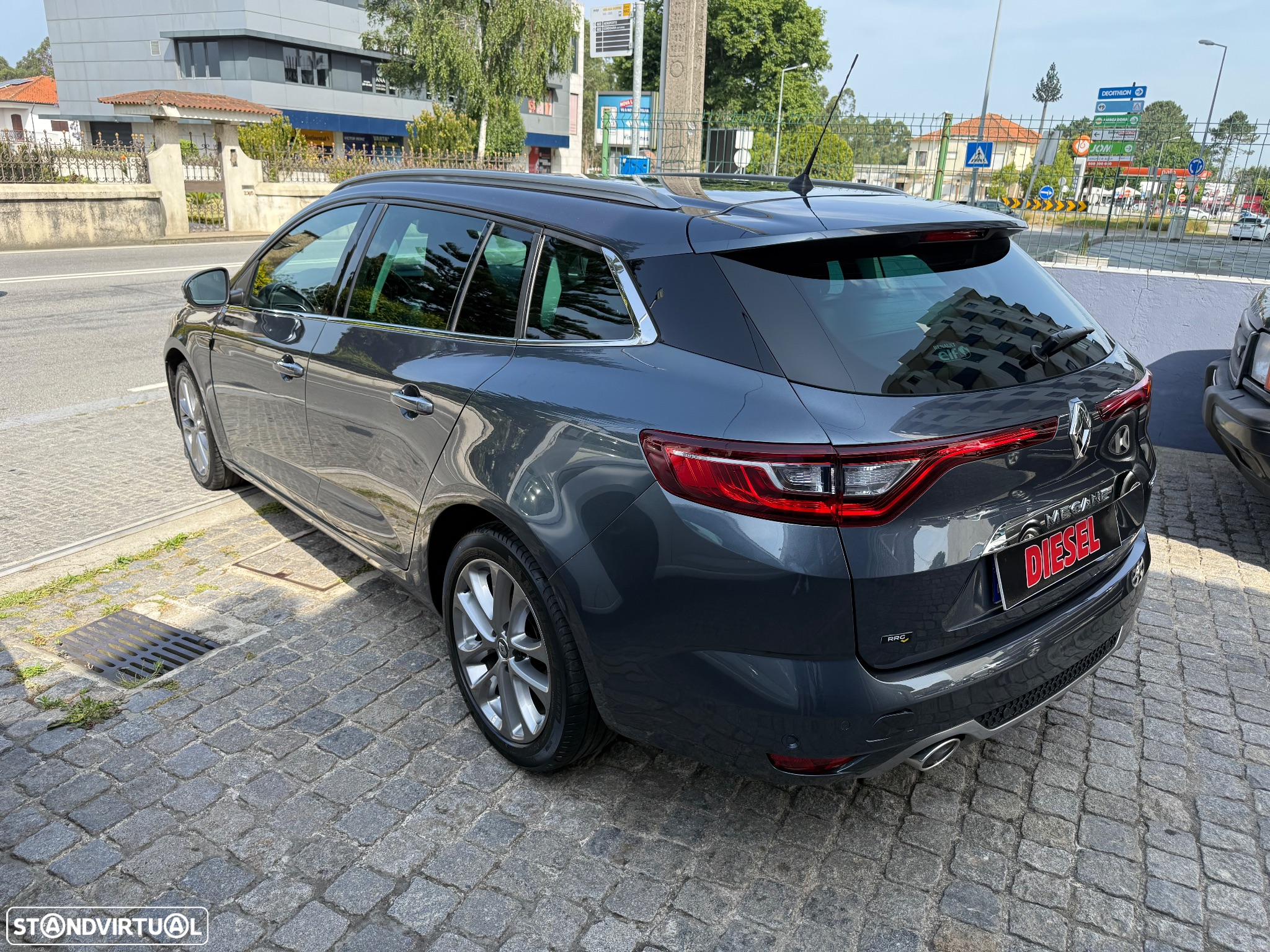 Renault Mégane Sport Tourer 1.5 dCi GT Line EDC - 8