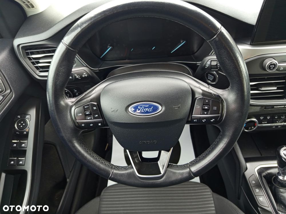 Ford Focus - 14