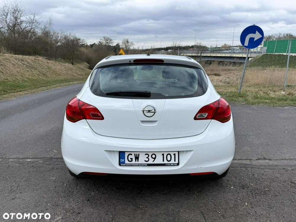 Opel Astra 1.6 Enjoy - 3