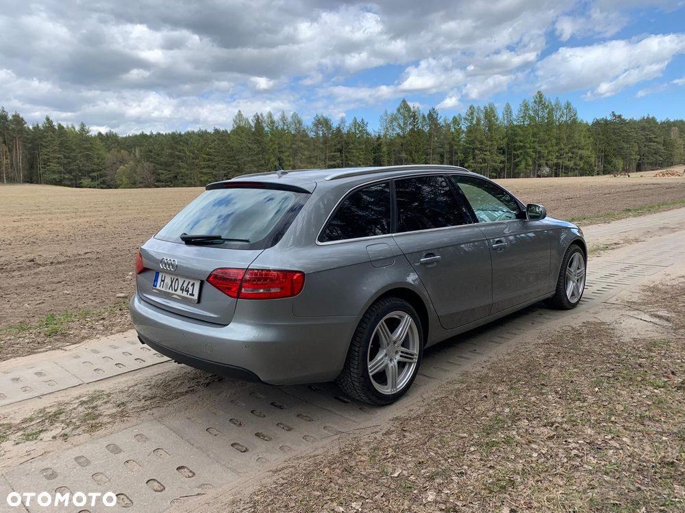 Audi A4 Avant 2.0 TDI Limited Edition - 23