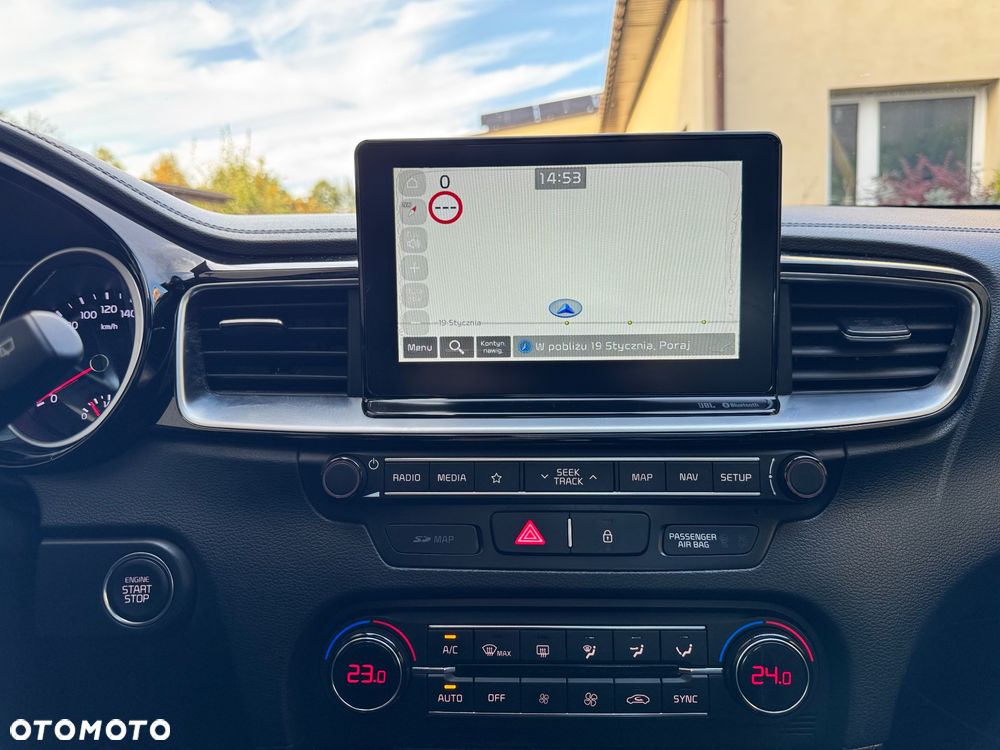 Kia Ceed 1.4 T-GDI DCT OPF Platinum Edition - 29
