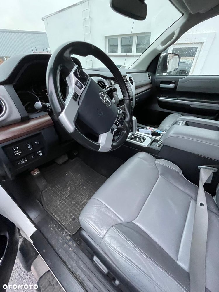 Toyota Tundra 5.7 4x4 Double Cab Limited - 21