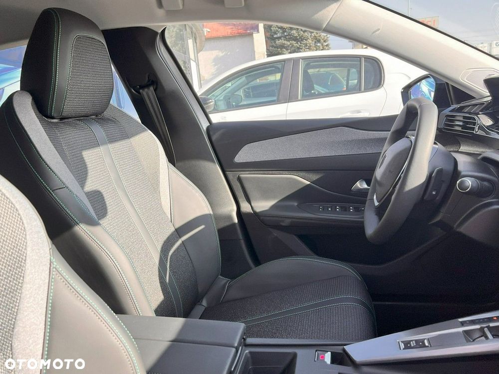 Peugeot 308 - 15