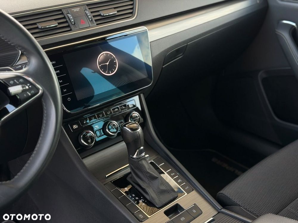 Skoda Superb 2.0 TDI SCR Style DSG - 13