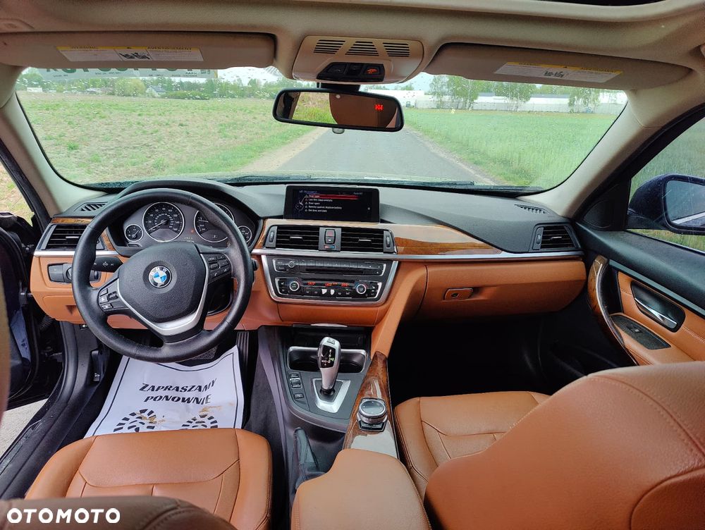 BMW Seria 3 328i xDrive Sport Line - 7