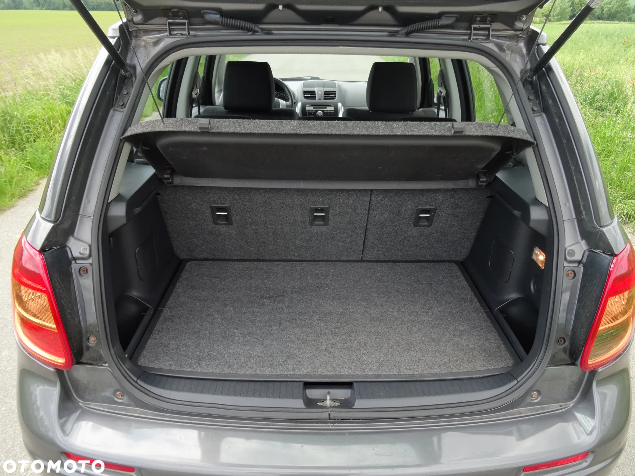 Suzuki SX4 1.6 VVT 4x2 City - 12
