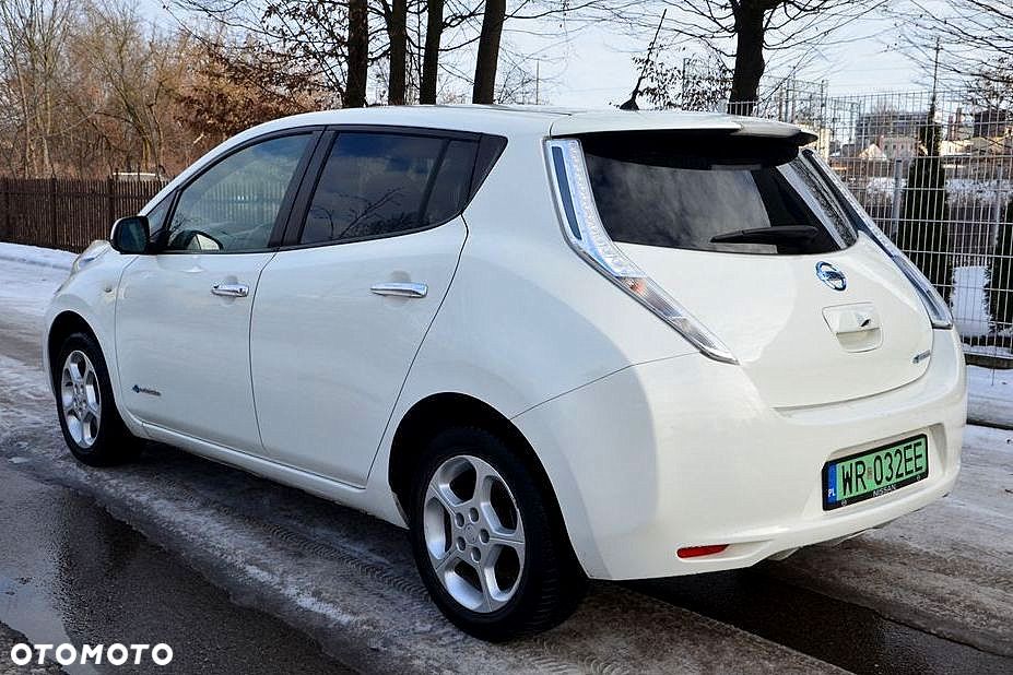 Nissan Leaf 24 kWh (mit Batterie) Visia - 5