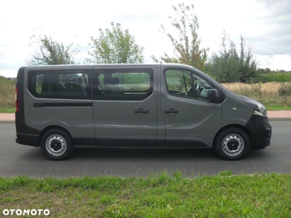 Opel Vivaro - 4