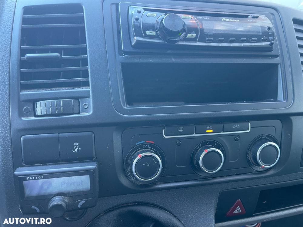 Volkswagen Transporter - 23