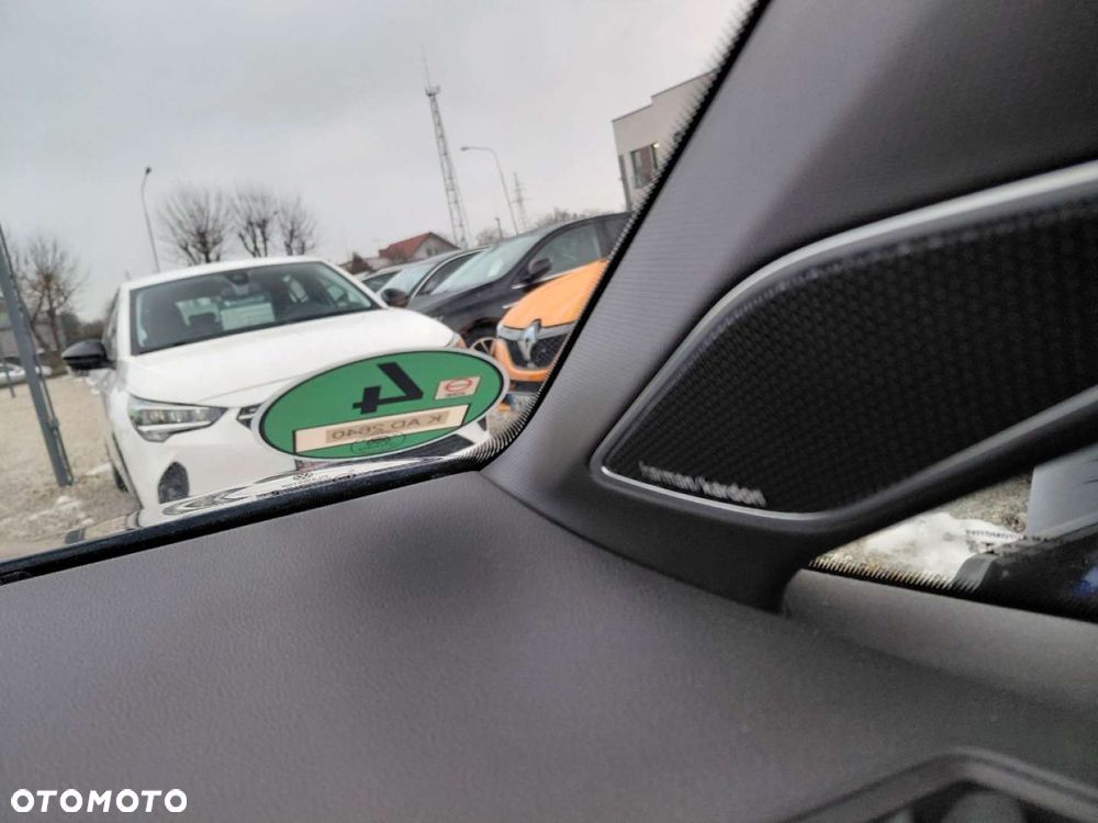 Volkswagen Golf Variant - 25