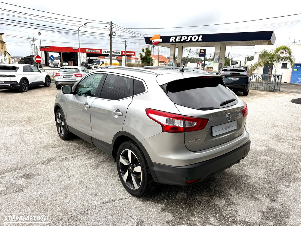 Nissan Qashqai 1.5 dCi N-Connecta 18 RS+PS - 9