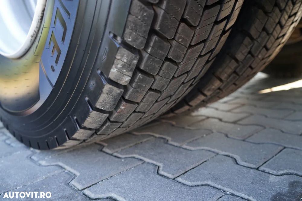 Scania R 650 / V8 / 6x4 / SISTEM HIDRAULIC / MASĂ NETĂ: 100.000 KG / I-PARK COOL / TRACTOR CU 3 AXE / ANVELOPE 100% - 23