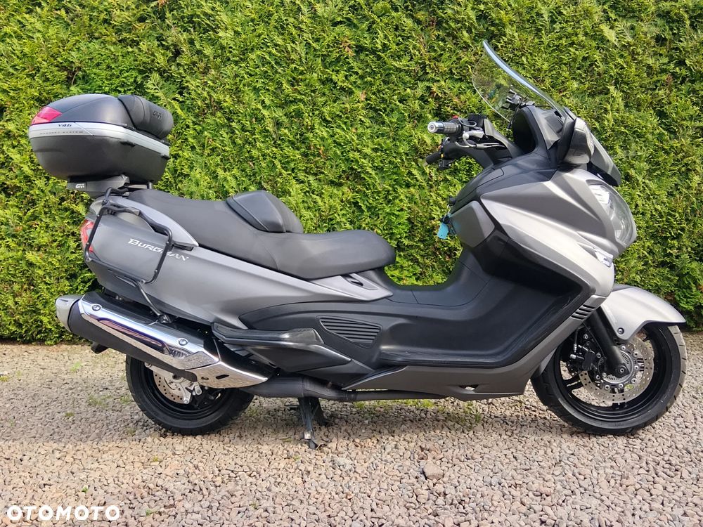 Suzuki Burgman - 1