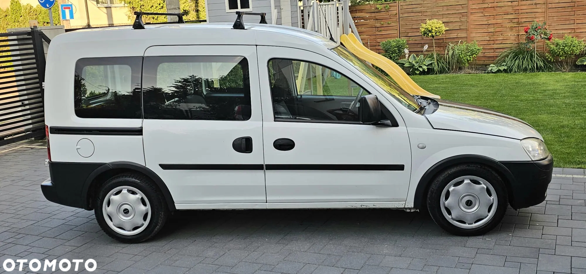 Opel Combo Tour 1.3 CDTI Enjoy - 3