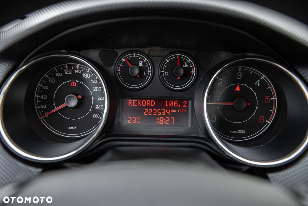 Fiat Bravo 2.0 Multijet 16V DPF Sport - 15