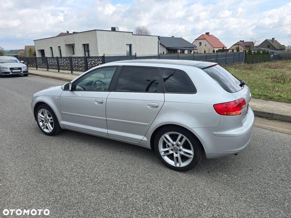 Audi A3 Sportback - 9