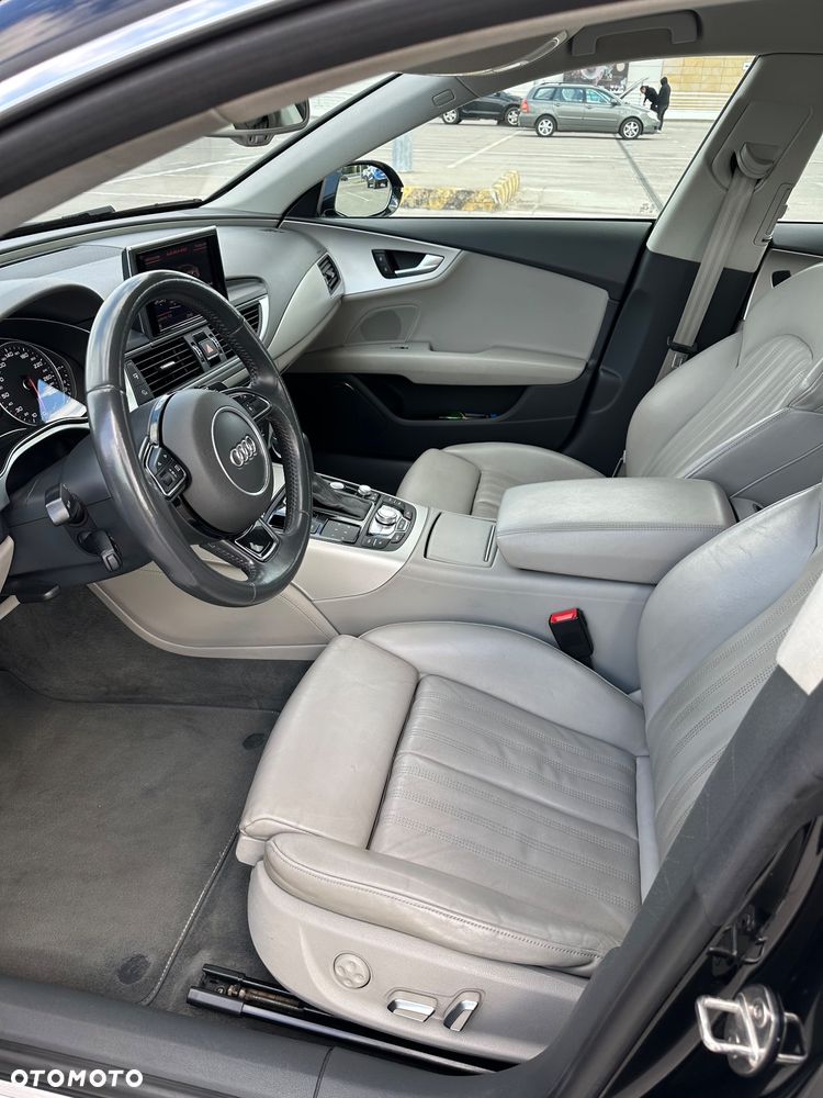 Audi A7 Sportback 3.0 TDI ultra S tronic - 13