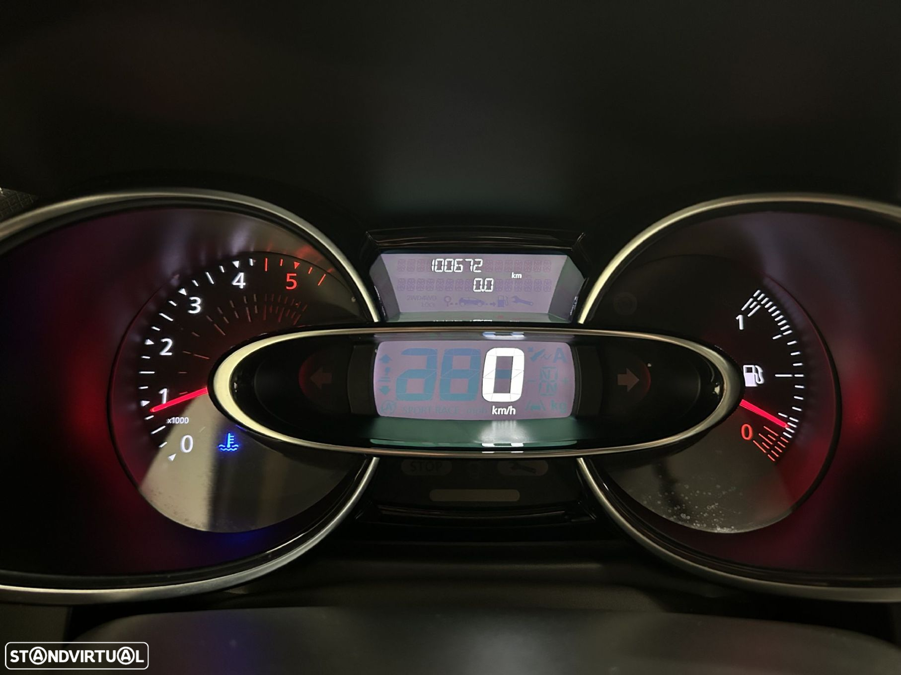 Renault Clio Sport Tourer 1.5 dCi Limited - 22