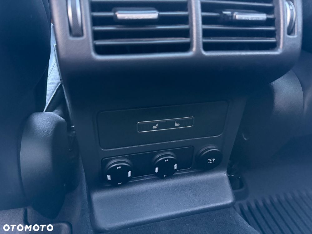 Jaguar F-Pace 3.0 V6 AWD S - 19