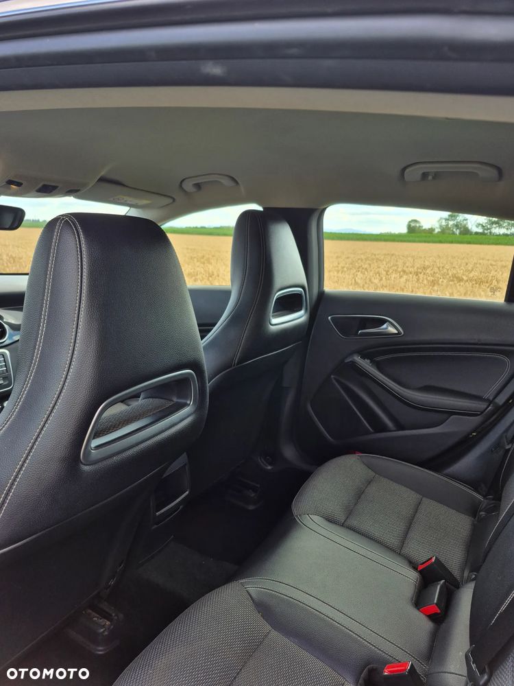 Mercedes-Benz CLA - 6