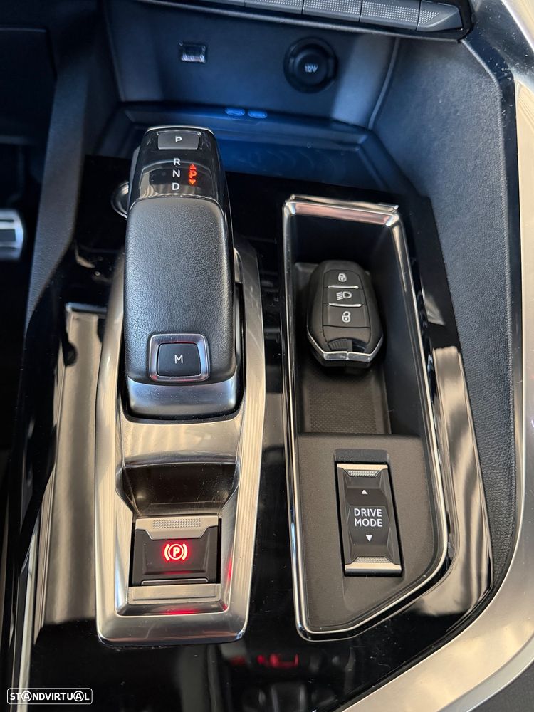 Peugeot 3008 1.2 PureTech GT Line EAT8 - 39