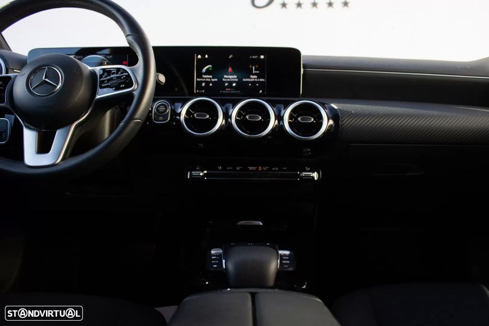 Mercedes-Benz CLA 180 d Shooting Brake Progressive Aut. - 28