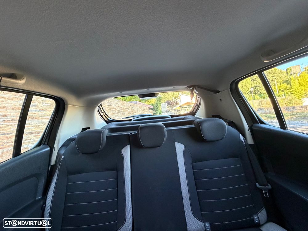 Dacia Sandero Stepway TCe 100 Prestige - 14