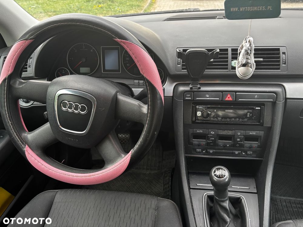 Audi A4 Avant - 6