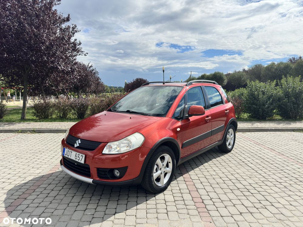 Suzuki SX4 1.6 VVT 4x2 Comfort - 1