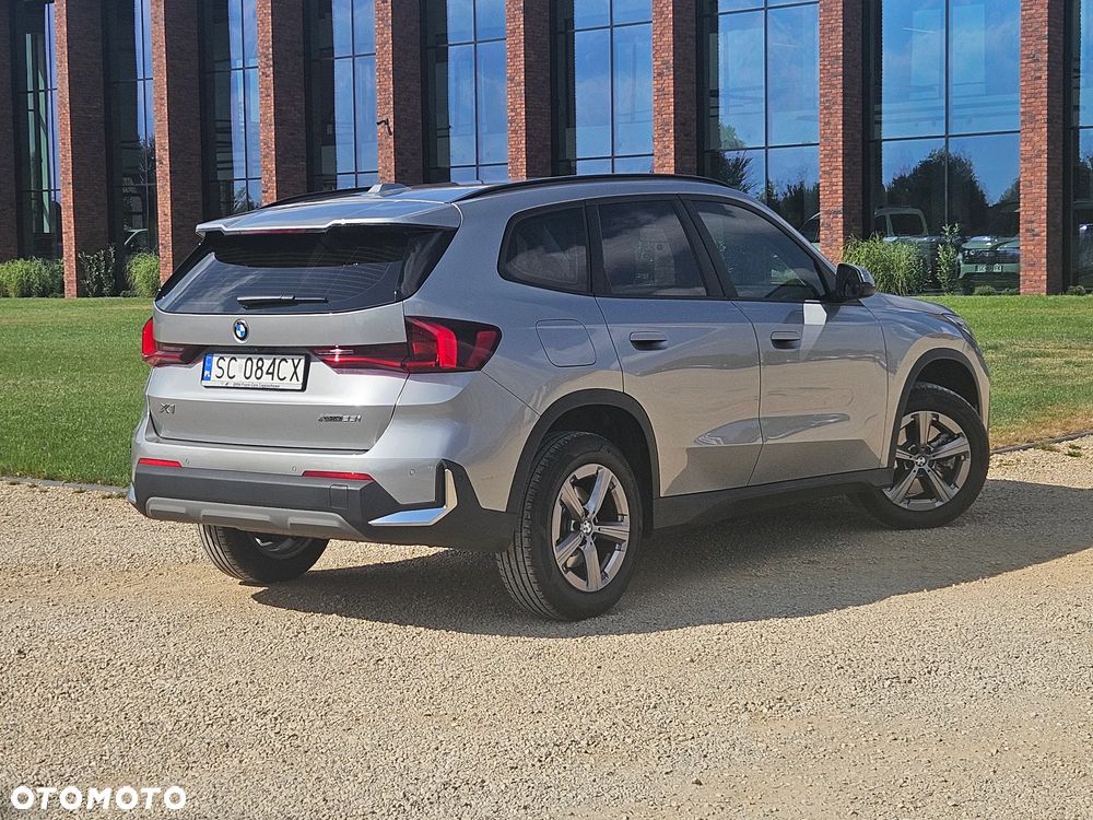 BMW X1 - 11