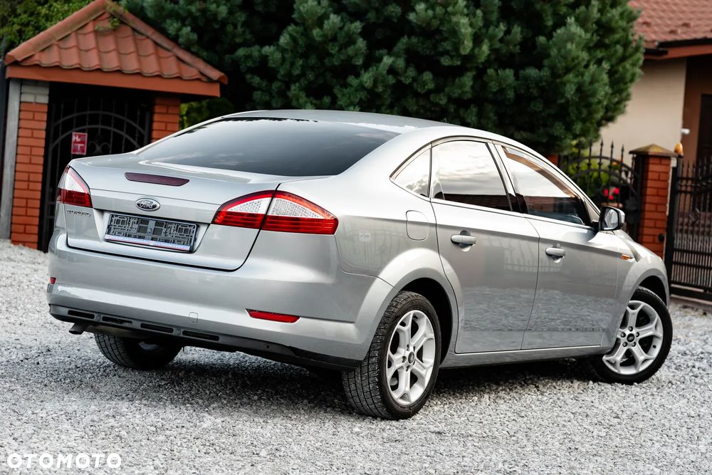 Ford Mondeo 2.0 TDCi Titanium S - 10