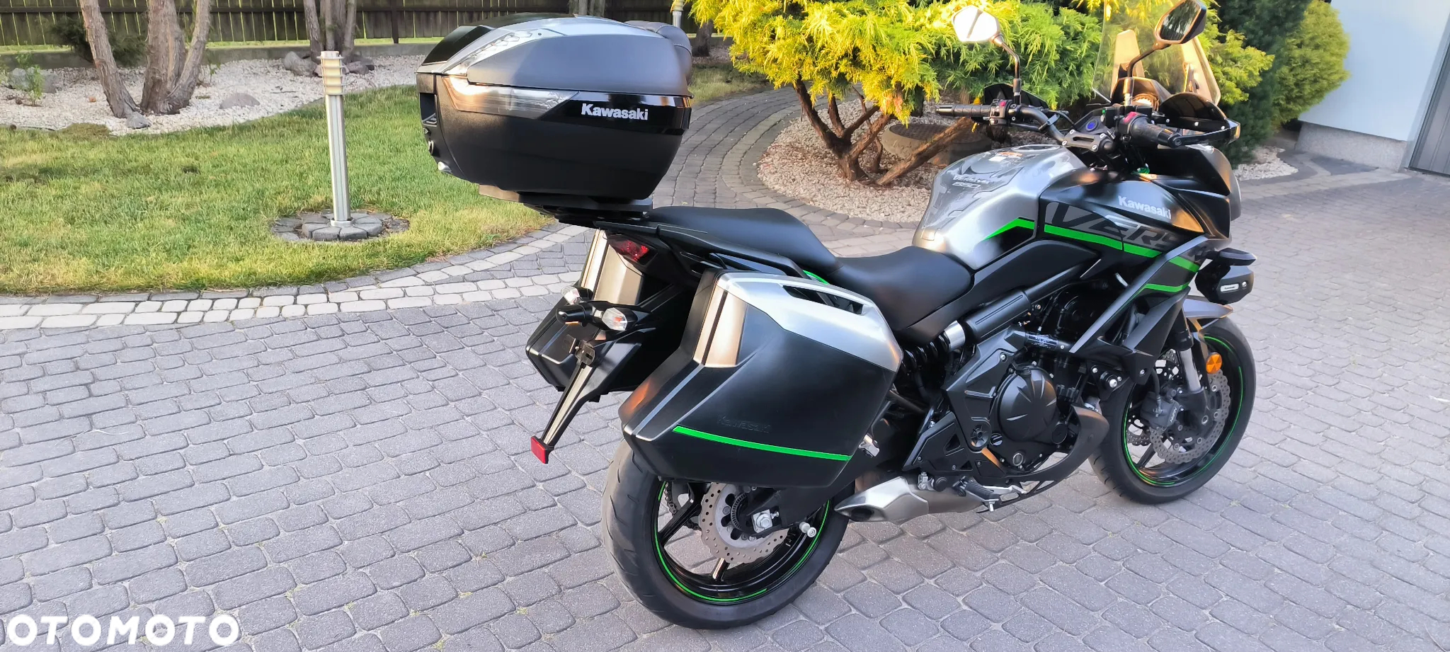 Kawasaki Versys 650 - 15