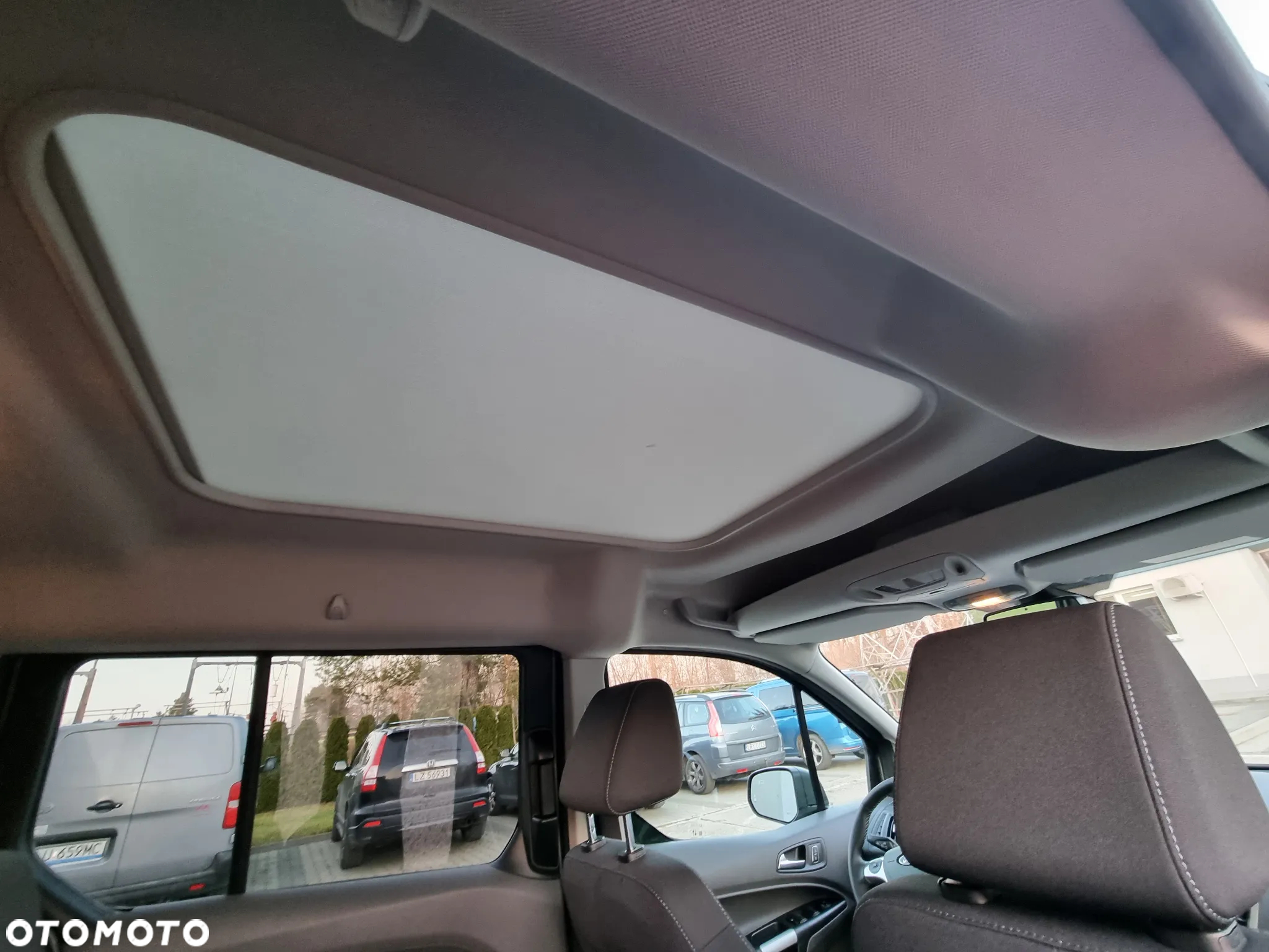 Ford Tourneo Connect Gr 1.5 EcoBlue Active PowerShift - 6