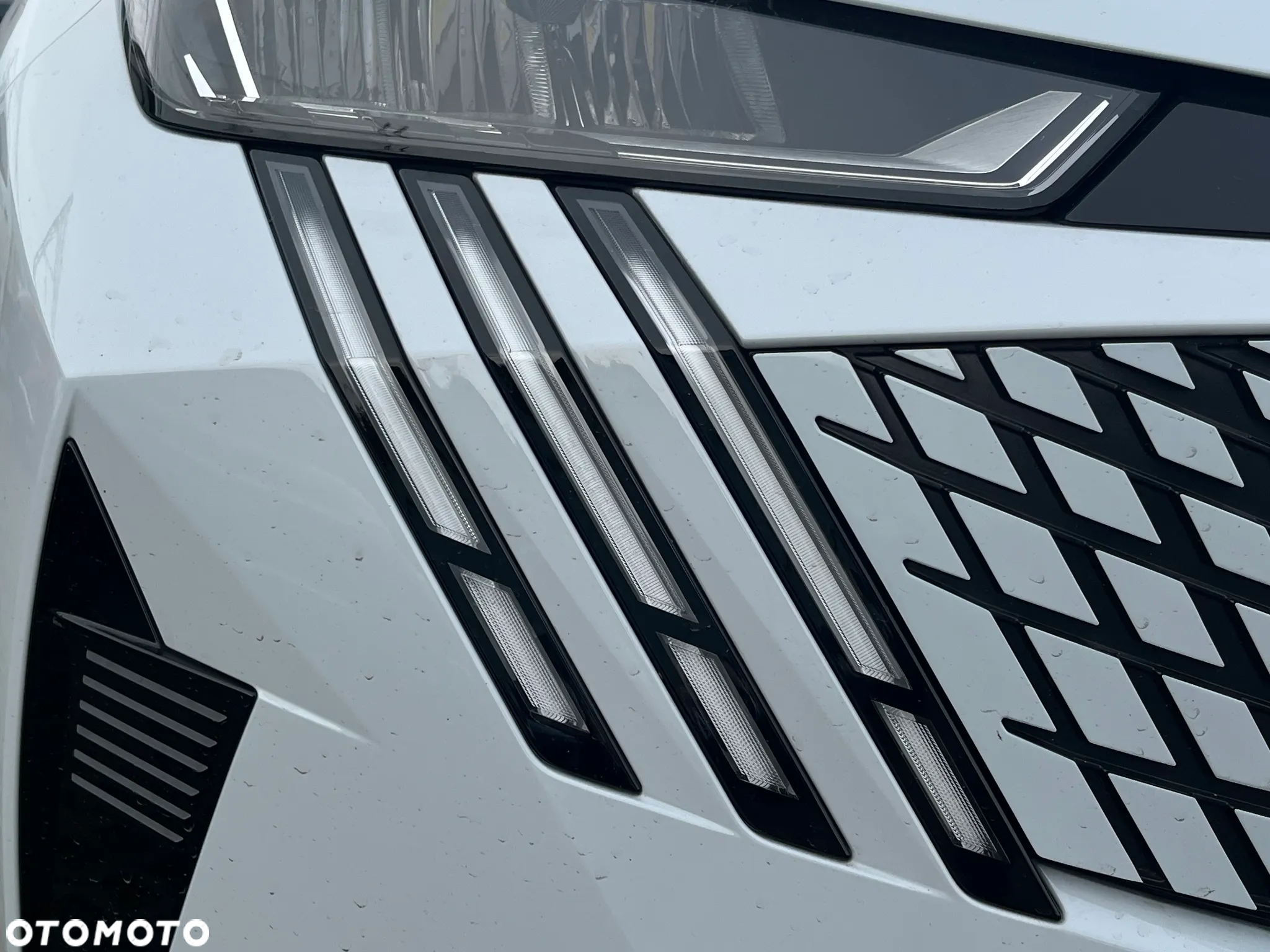 Peugeot 3008 1.2 PureTech mHEV Allure e-DCS6 - 9