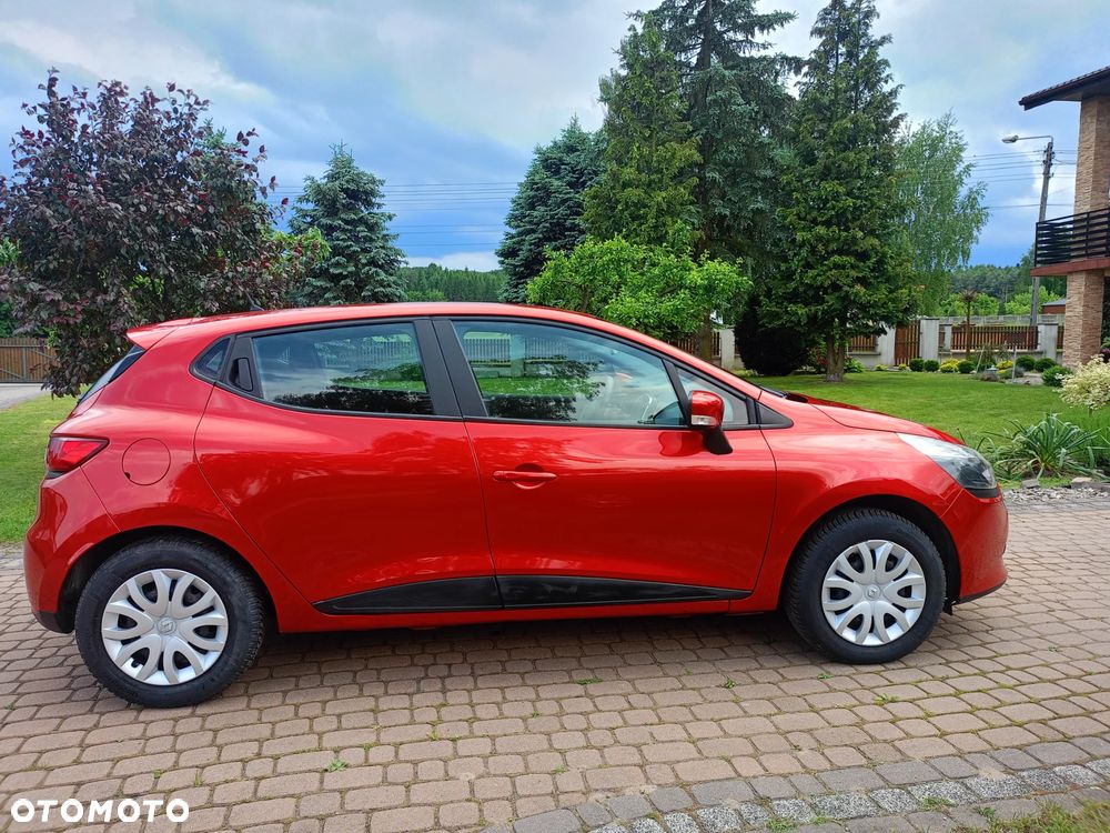 Renault Clio 1.2 16V 75 Expression - 2