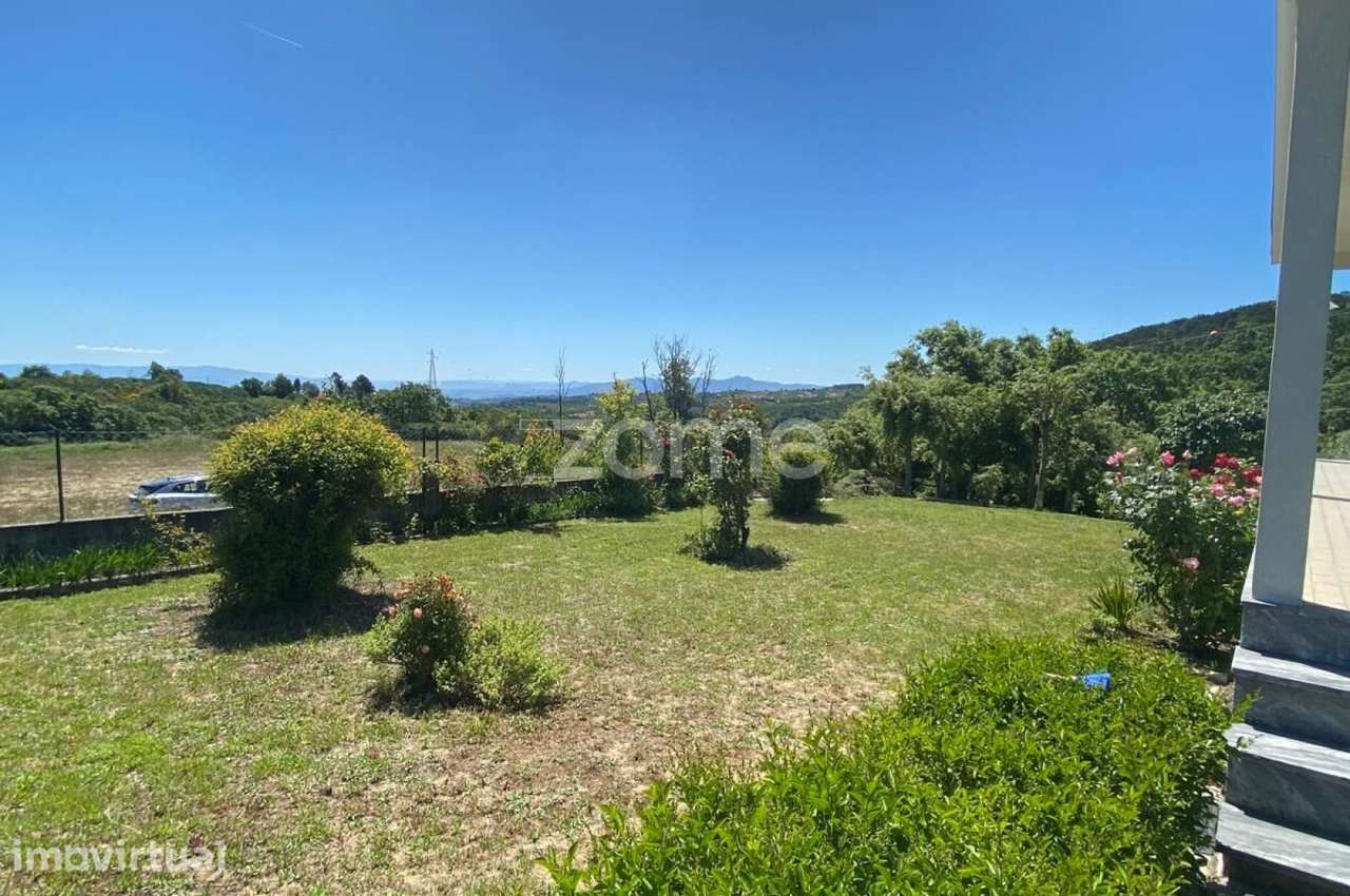 Moradia Térrea T3, num terreno de 600m2 em Valpaços - Chaves - Grande imagem: 5/28